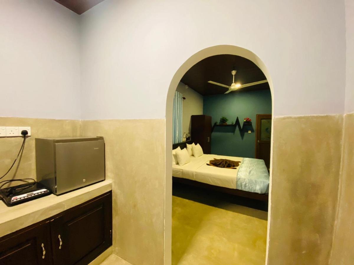 Hybrid Hotel *