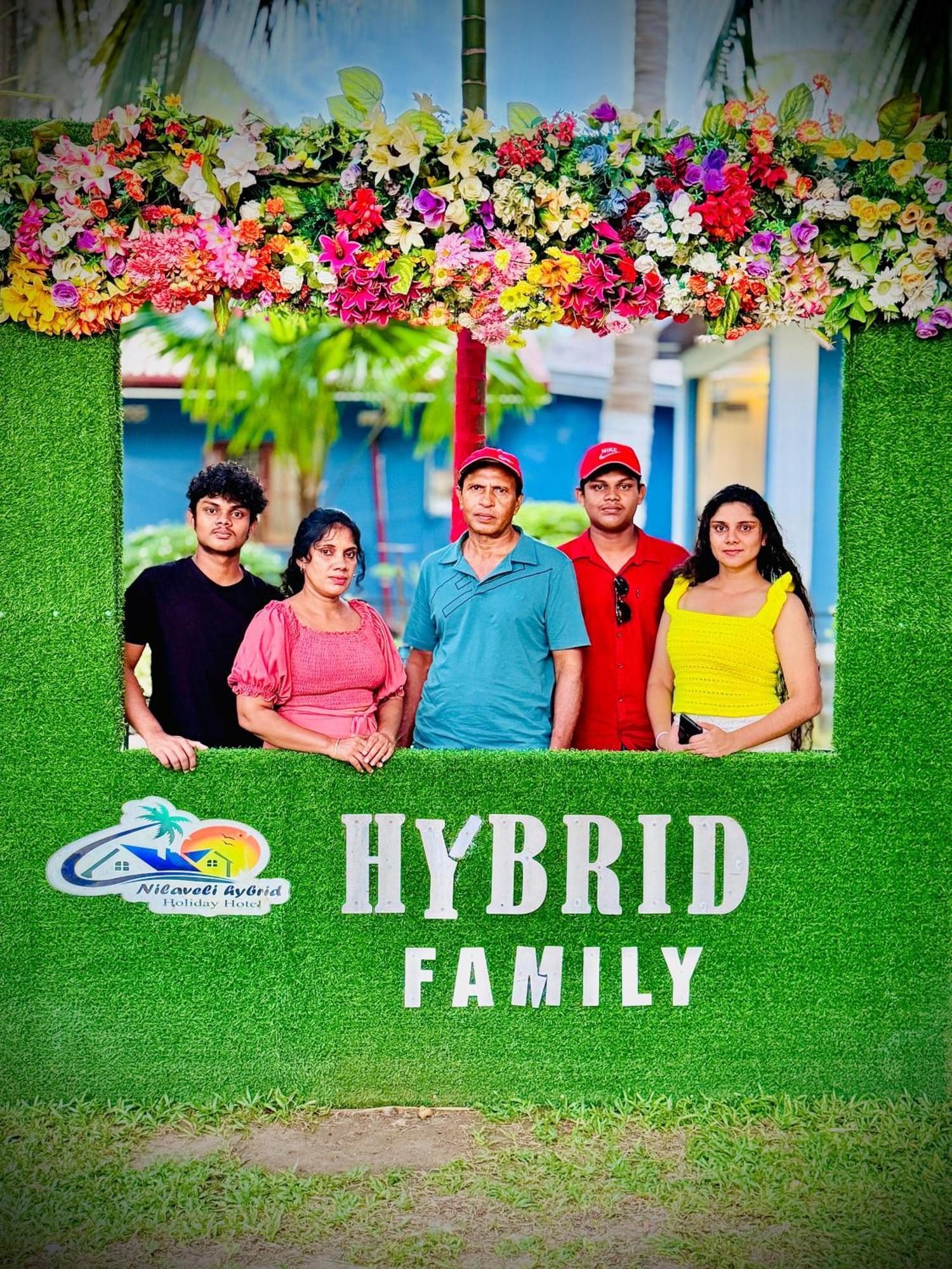 Hybrid Hotel *
